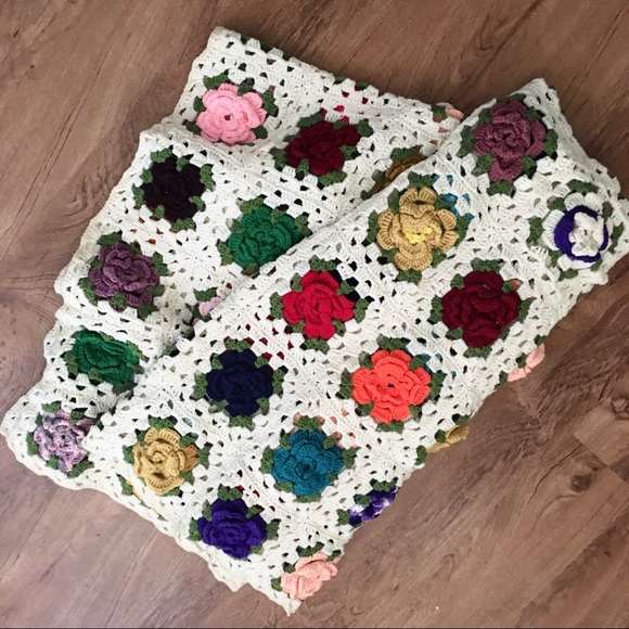Vintage Afghan Floral crochet queen bed quilt colorful rose boho grannie square